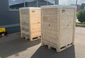 Деревянный ящик 1200х1200х1600 мм Деревянный ящик 1200х1200х1600 мм
