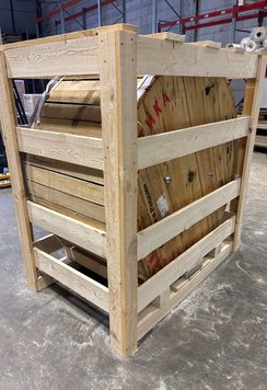 Вертикальная деревянная обрешётка для перевозки крупногабаритного груза